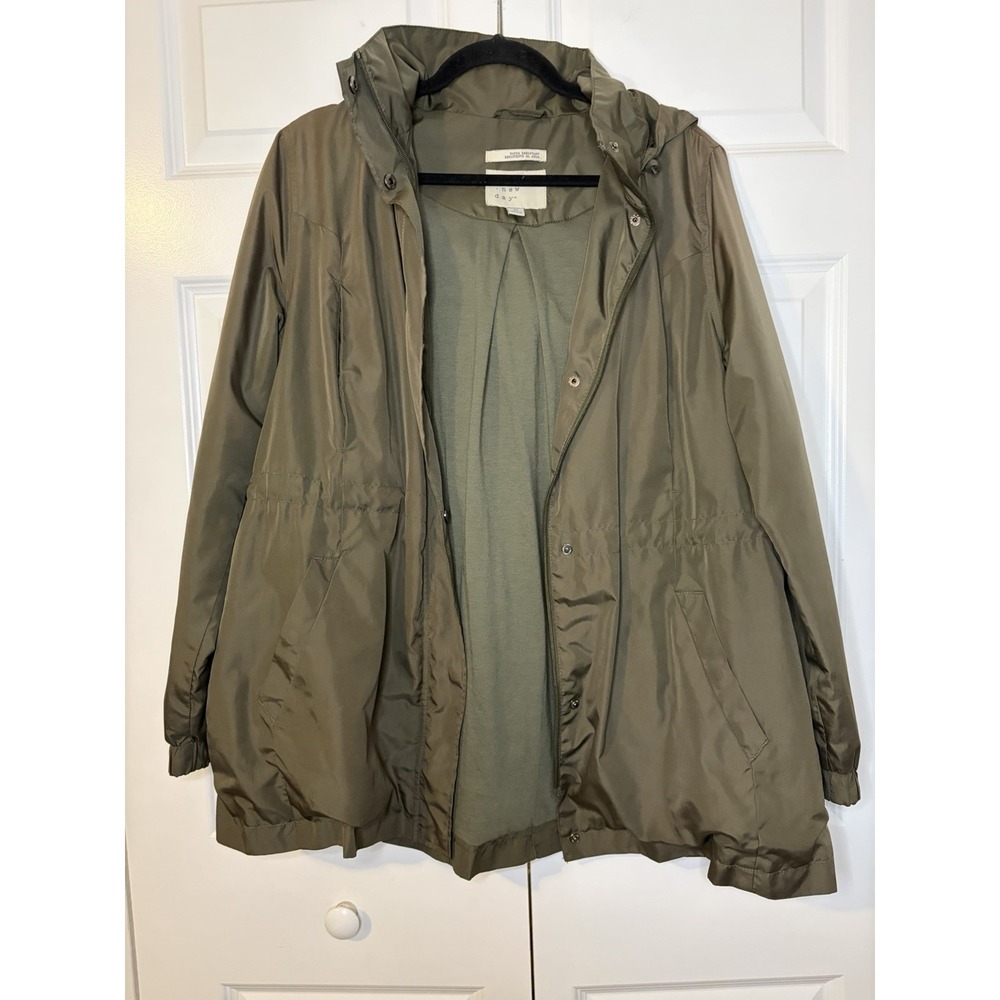 A New Day Jacket Womens XL Green Water Resistant Hooded Parka Raincoat Pockets